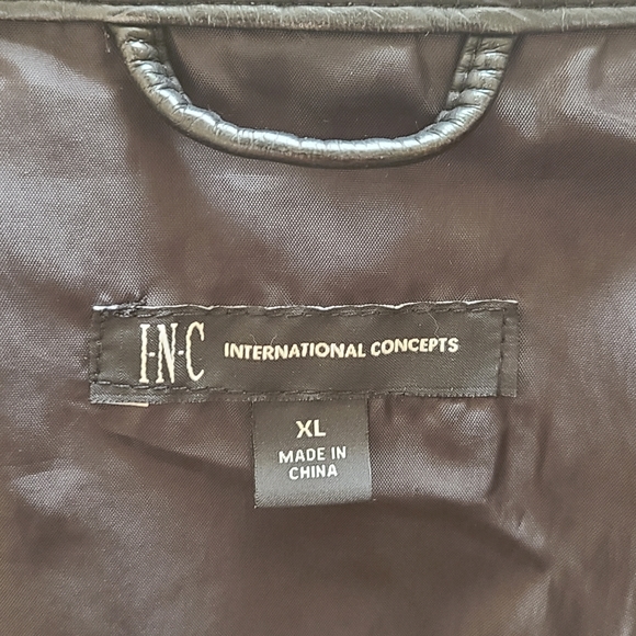 Fall Designer (INC) SALE! Be the Bomb In This Stylish black Bomber Jacket!! - Picture 5 of 7